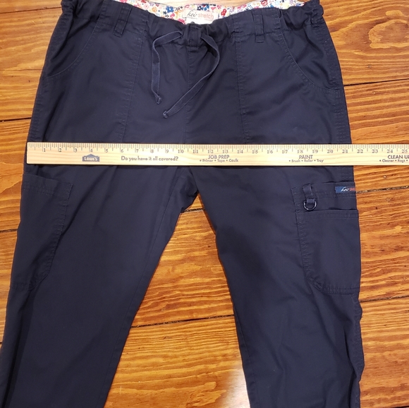 Koi Stretch Navy Lindsey Cargo Scrubs, Size L (Regular) - Picture 11 of 12